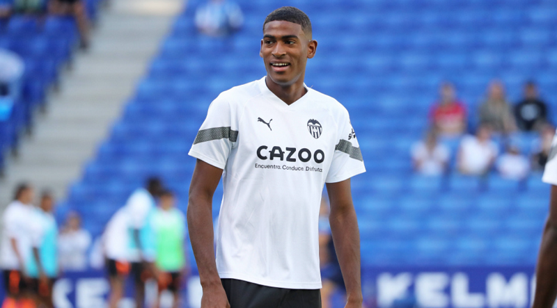 cristhian-mosquera-manh-ghep-ly-tuong-cho-hang-thu-chelsea-duoi-thoi-maresca